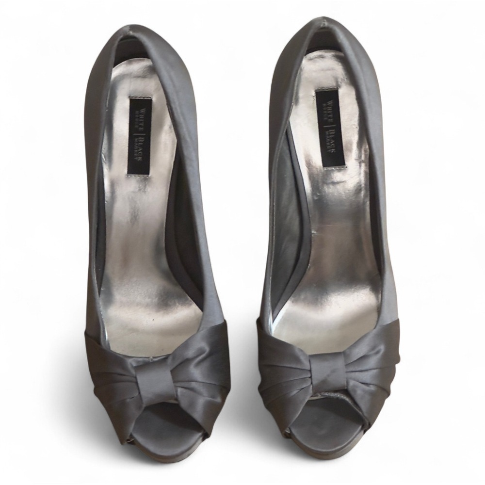White House Black Market Gray Satin Peep Toe‎ Bow Heels - Elegant Pumps size 9